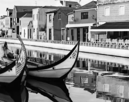 Apartamento Acolhedor Aveiro City Esterno foto